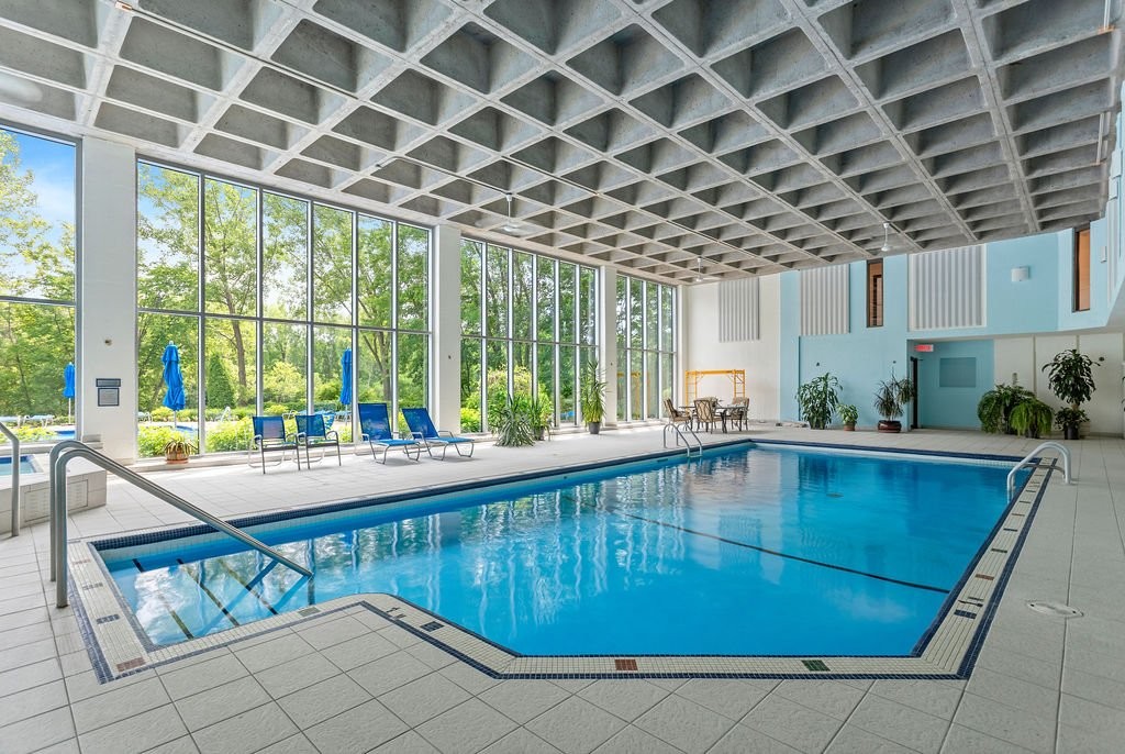









4300


Place des Cageux

, 807,
Laval (Chomedey),




QC
H7W4Z3

