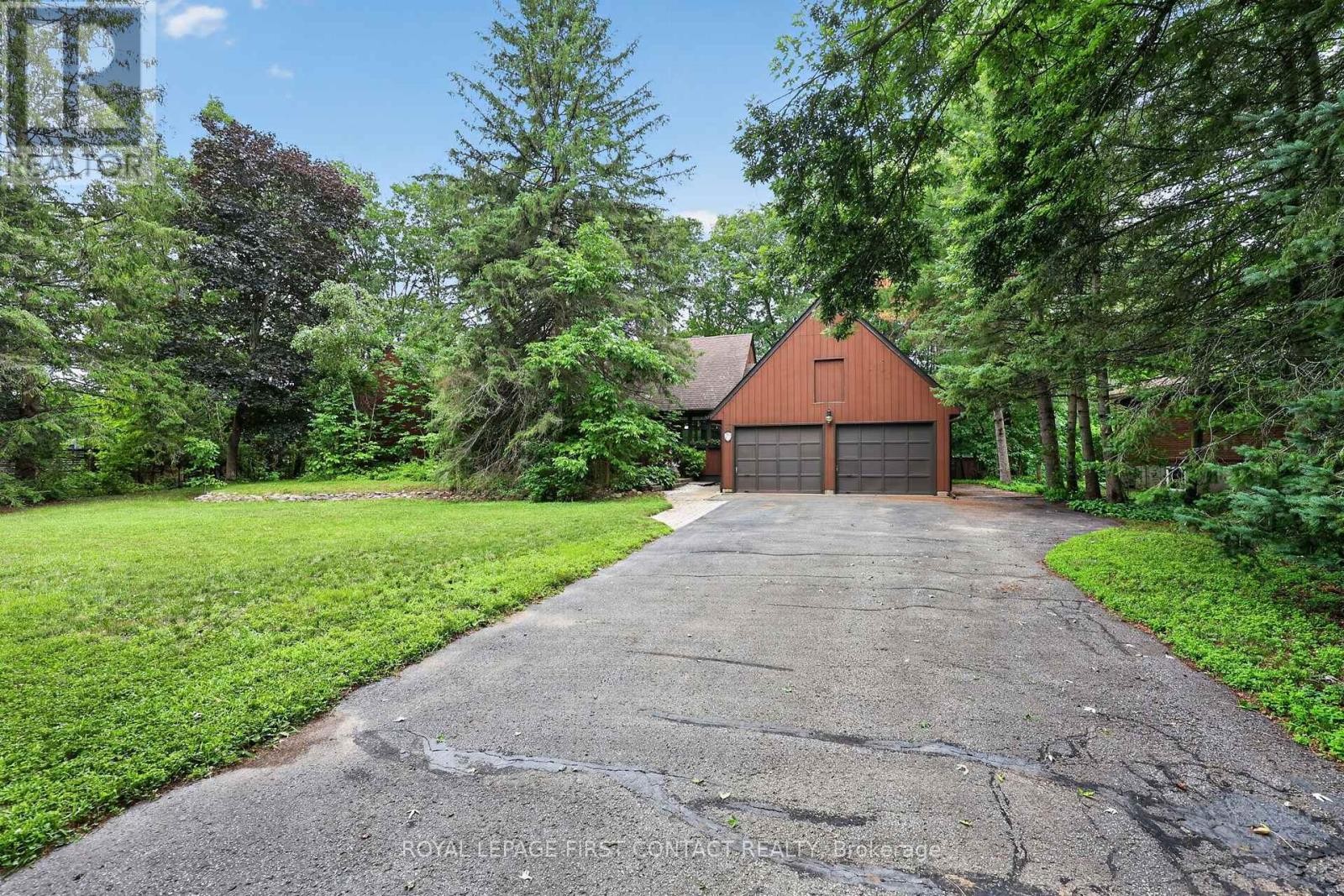 












29 DORAN ROAD

,
Springwater,




Ontario
L9X1L3

