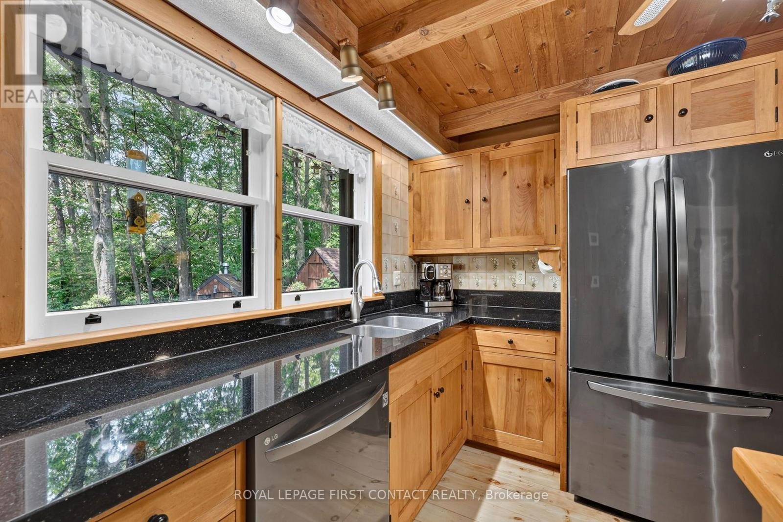 












29 DORAN ROAD

,
Springwater,




Ontario
L9X1L3

