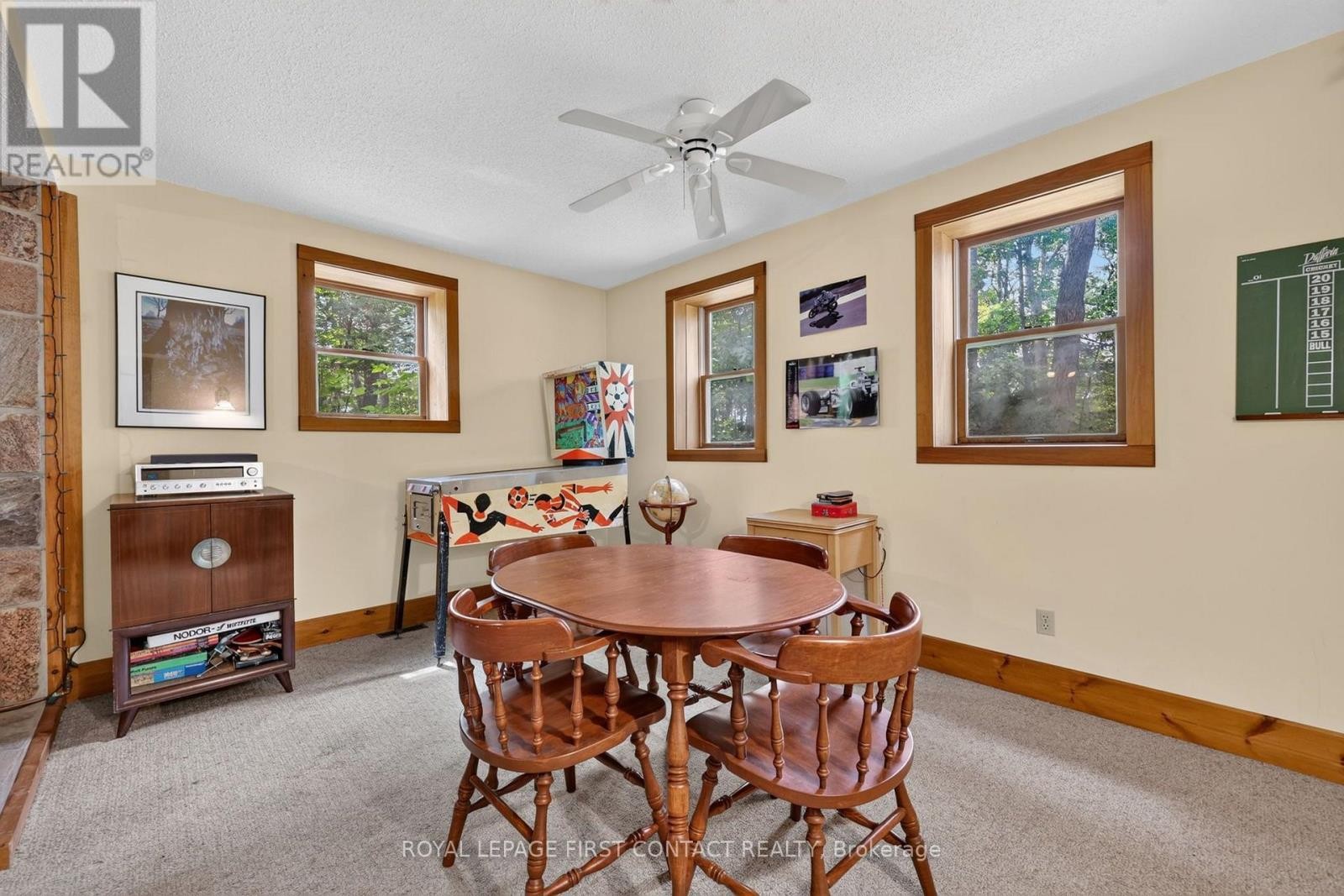 












29 DORAN ROAD

,
Springwater,




Ontario
L9X1L3

