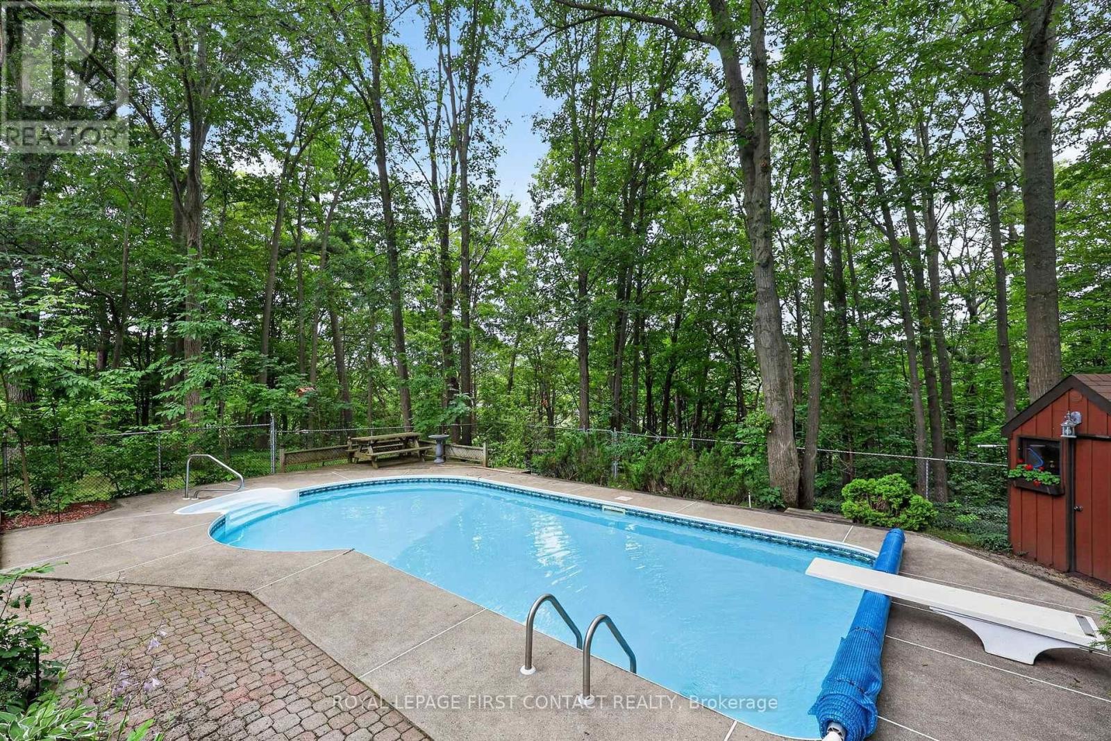












29 DORAN ROAD

,
Springwater,




Ontario
L9X1L3

