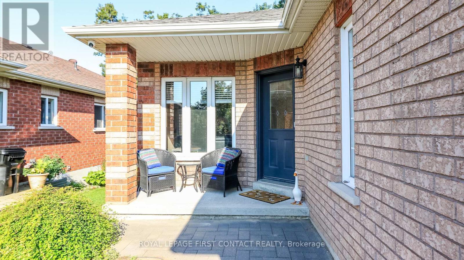 












79 WHITE ELM ROAD

,
Barrie,




Ontario
L4N0E4

