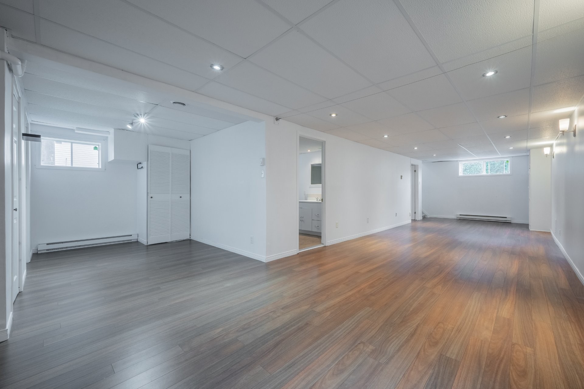 









1499


Rue des Lilas

,
Sainte-Julie,




QC
J3E1J3

