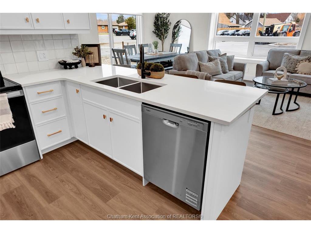 









12


Mill

Street West, 400,
Tilbury,




ON
N0P 2L0

