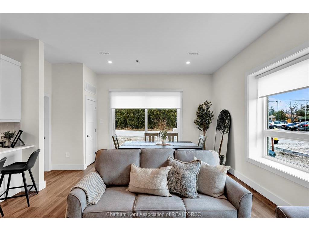 









12


Mill

Street West, 400,
Tilbury,




ON
N0P 2L0

