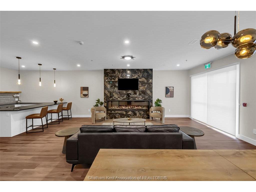 









12


Mill

Street West, 400,
Tilbury,




ON
N0P 2L0

