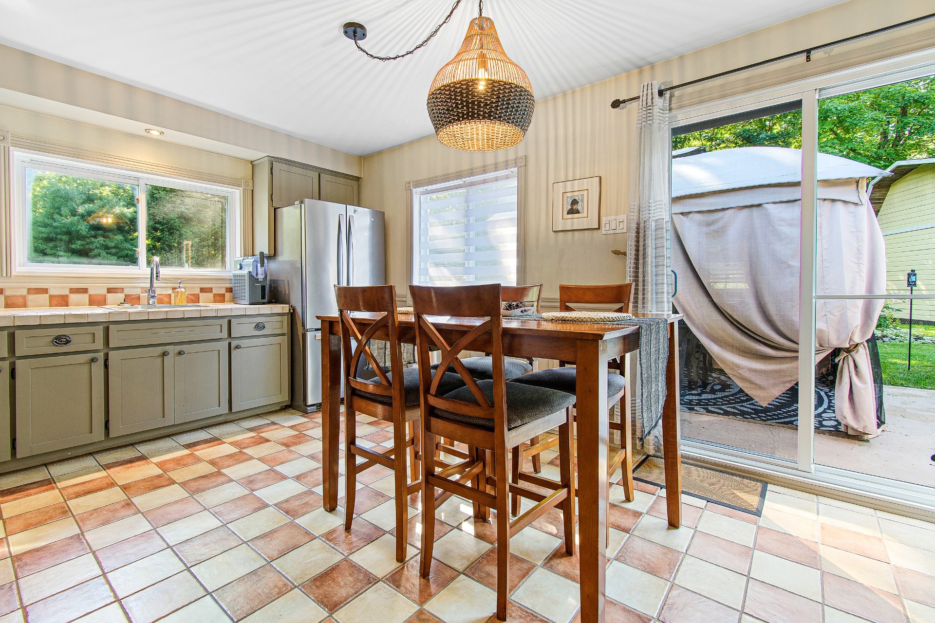 









203


Mtée Brisebois

,
Saint-Colomban,




QC
J5K2S1

