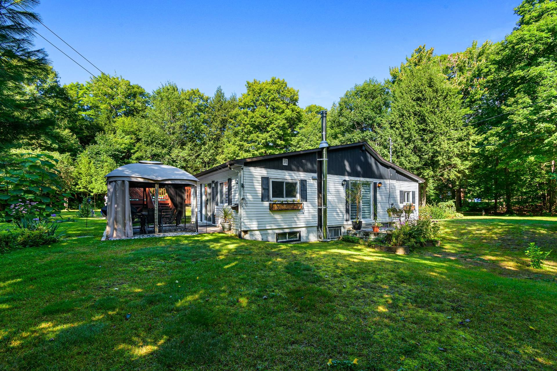 









203


Mtée Brisebois

,
Saint-Colomban,




QC
J5K2S1

