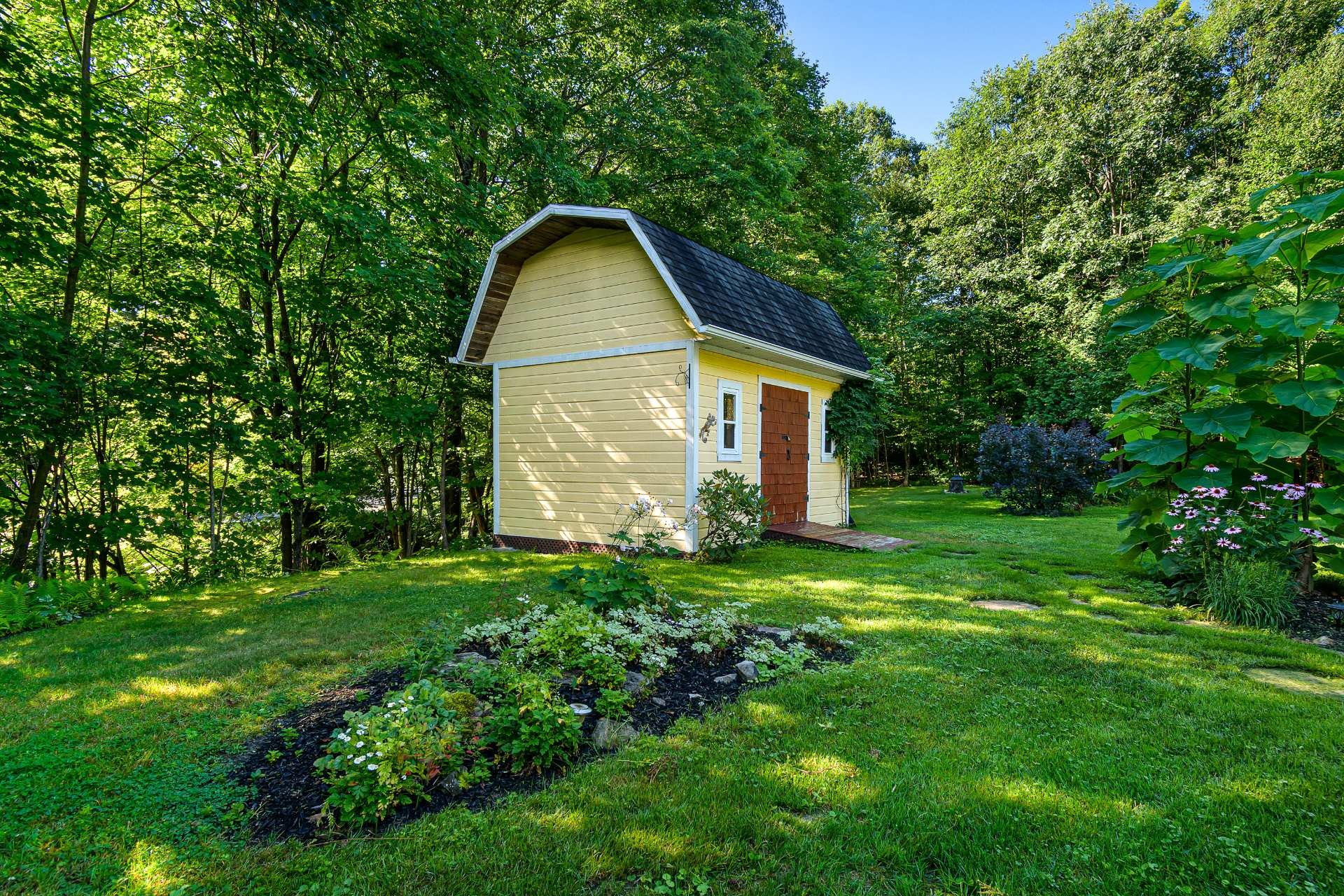 









203


Mtée Brisebois

,
Saint-Colomban,




QC
J5K2S1

