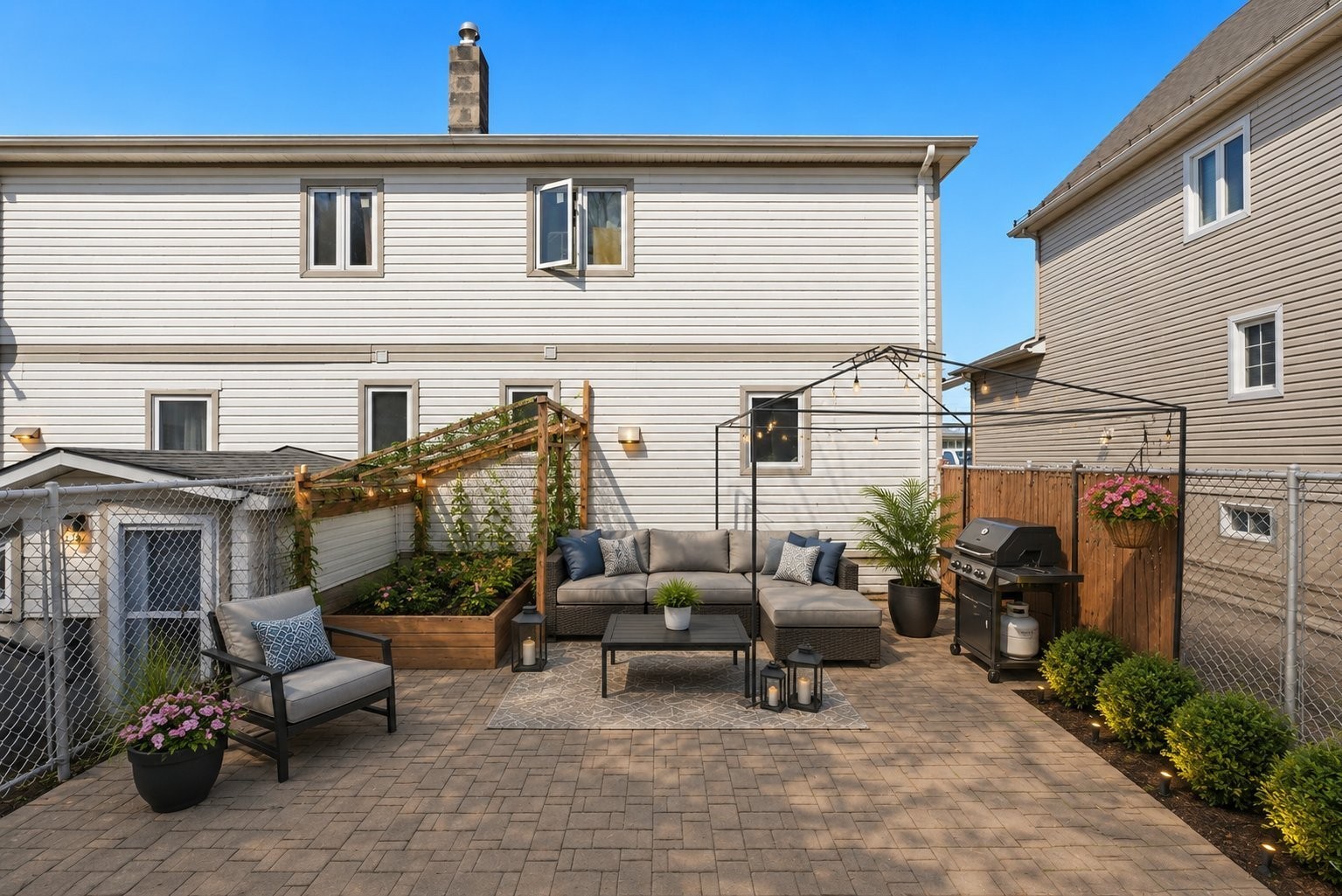 









654

 - 656


Rue Watt

,
Gatineau (Gatineau),




QC
J8P4C7

