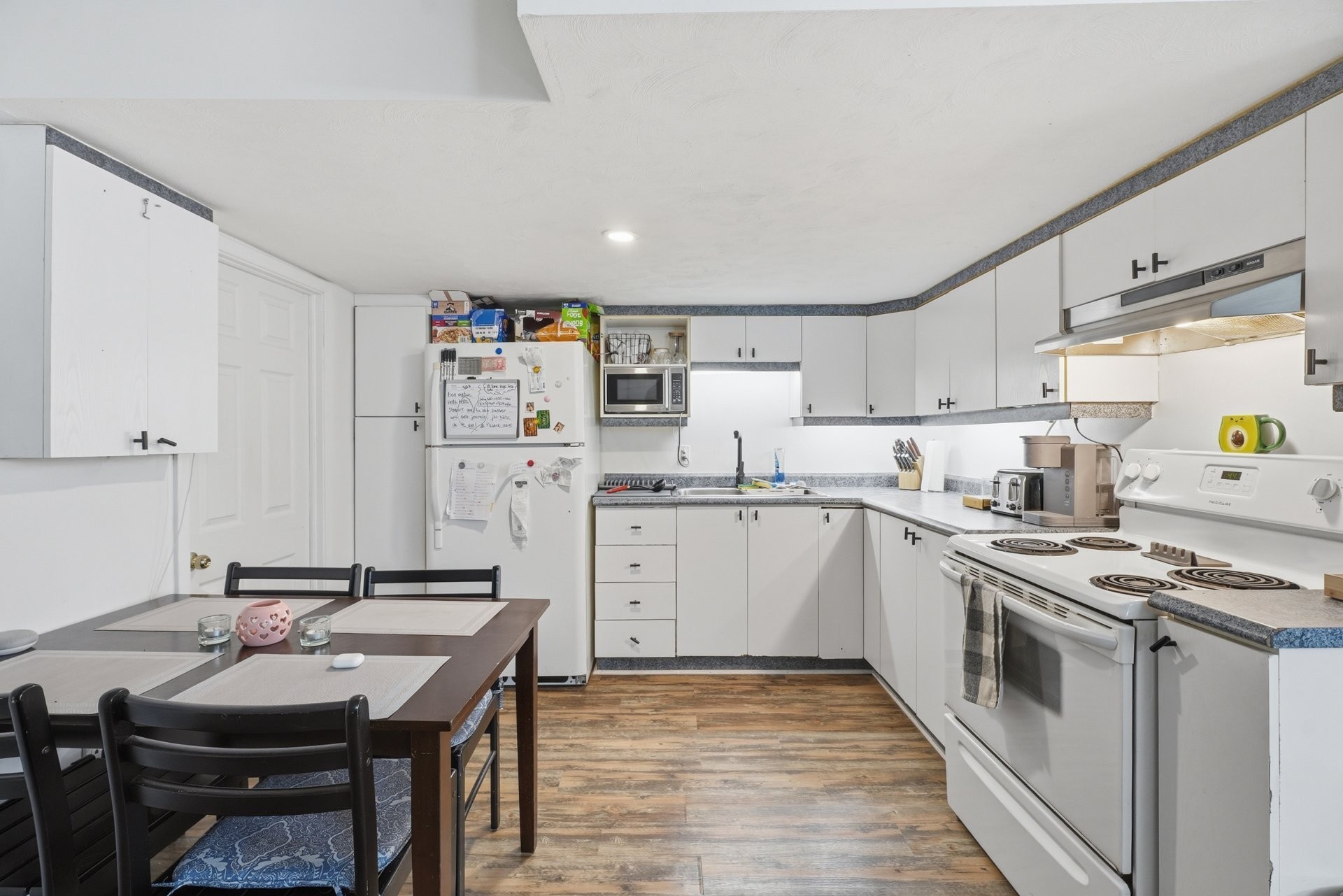 









654

 - 656


Rue Watt

,
Gatineau (Gatineau),




QC
J8P4C7

