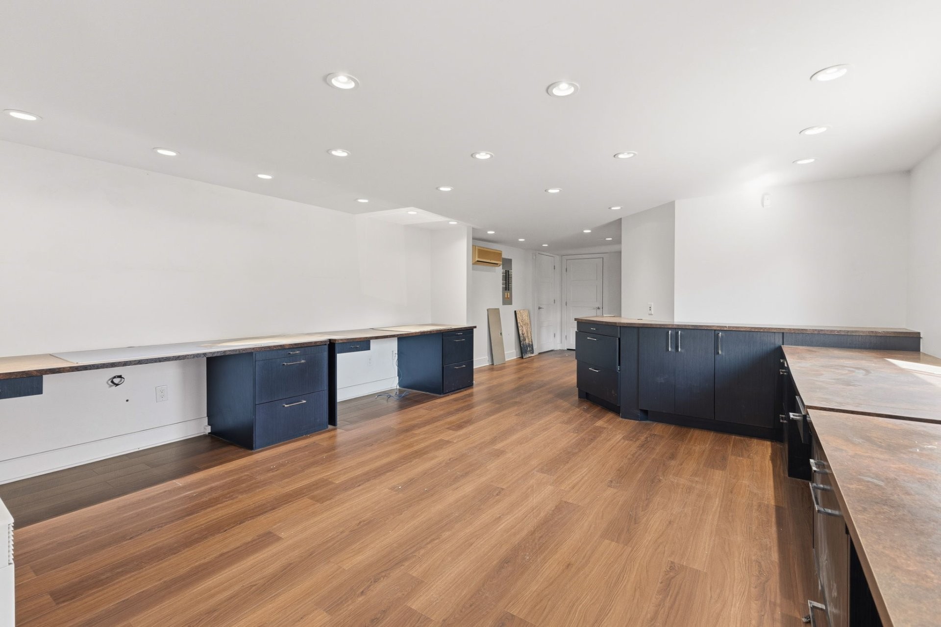 









267


Rue Marie-Claude

, 1,
Plaisance,




QC
J0V1S0

