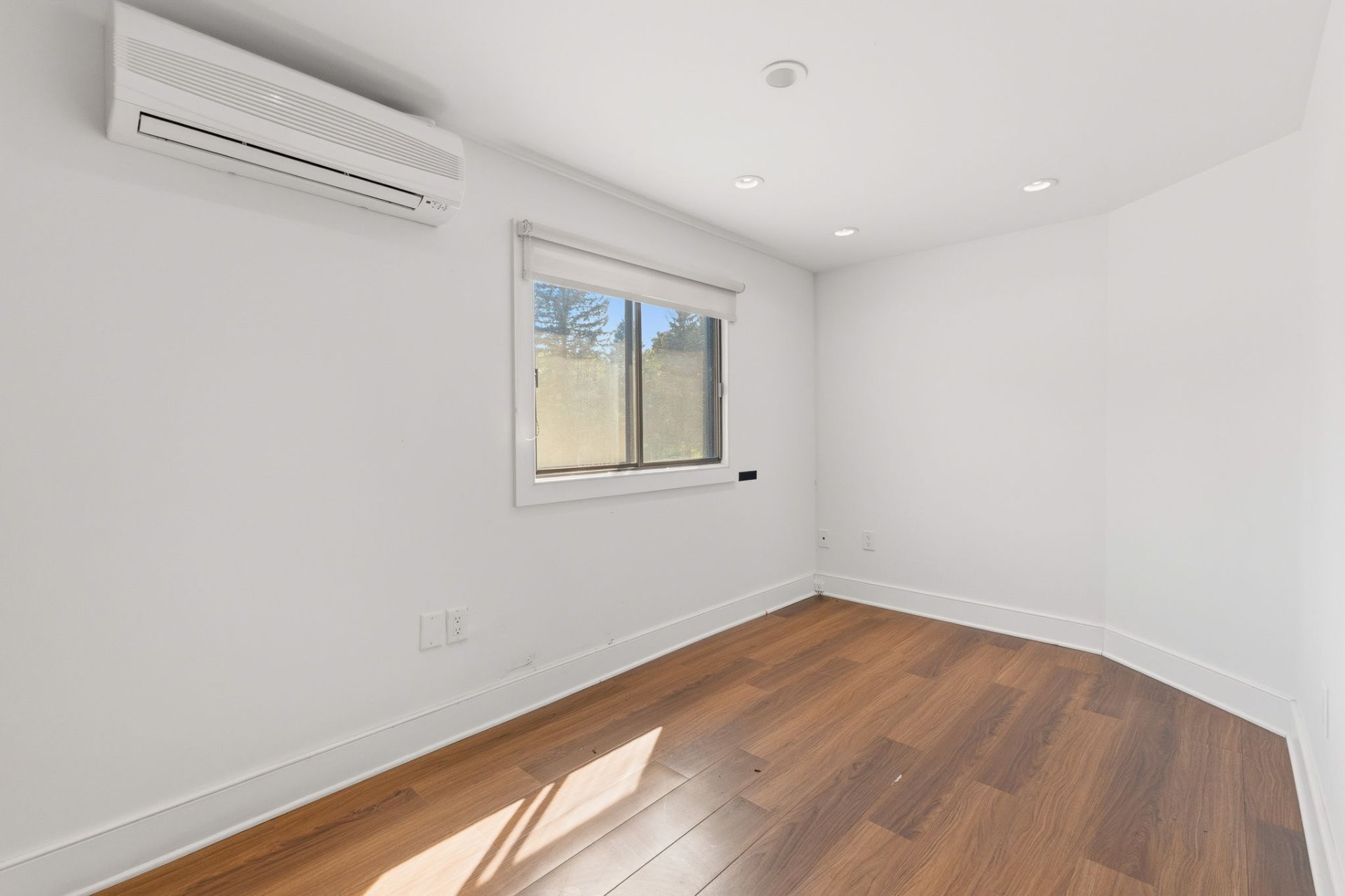 









267


Rue Marie-Claude

, 1,
Plaisance,




QC
J0V1S0

