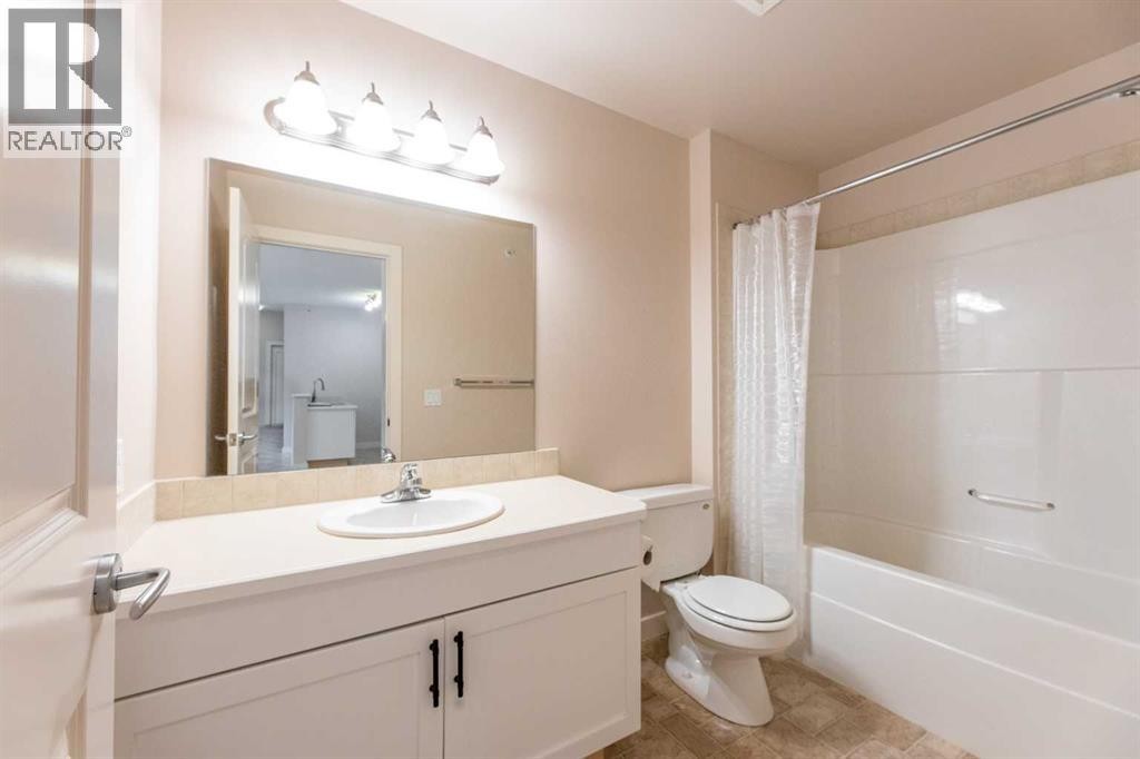 












309, 109 Seabolt Drive

,
Hinton,




Alberta
T7V1K2

