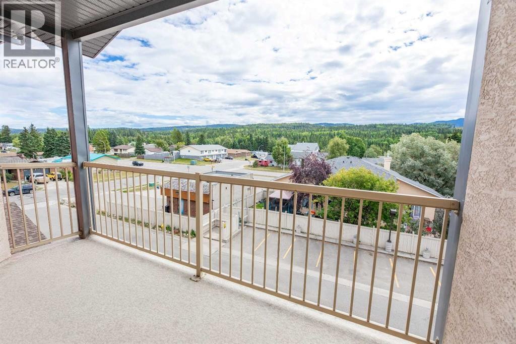 












309, 109 Seabolt Drive

,
Hinton,




Alberta
T7V1K2

