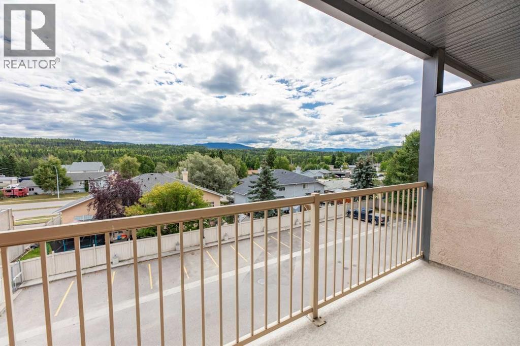 












309, 109 Seabolt Drive

,
Hinton,




Alberta
T7V1K2

