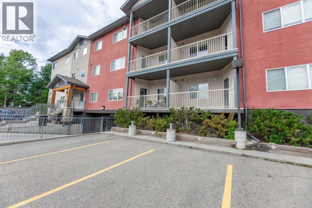 












309, 109 Seabolt Drive

,
Hinton,




Alberta
T7V1K2

