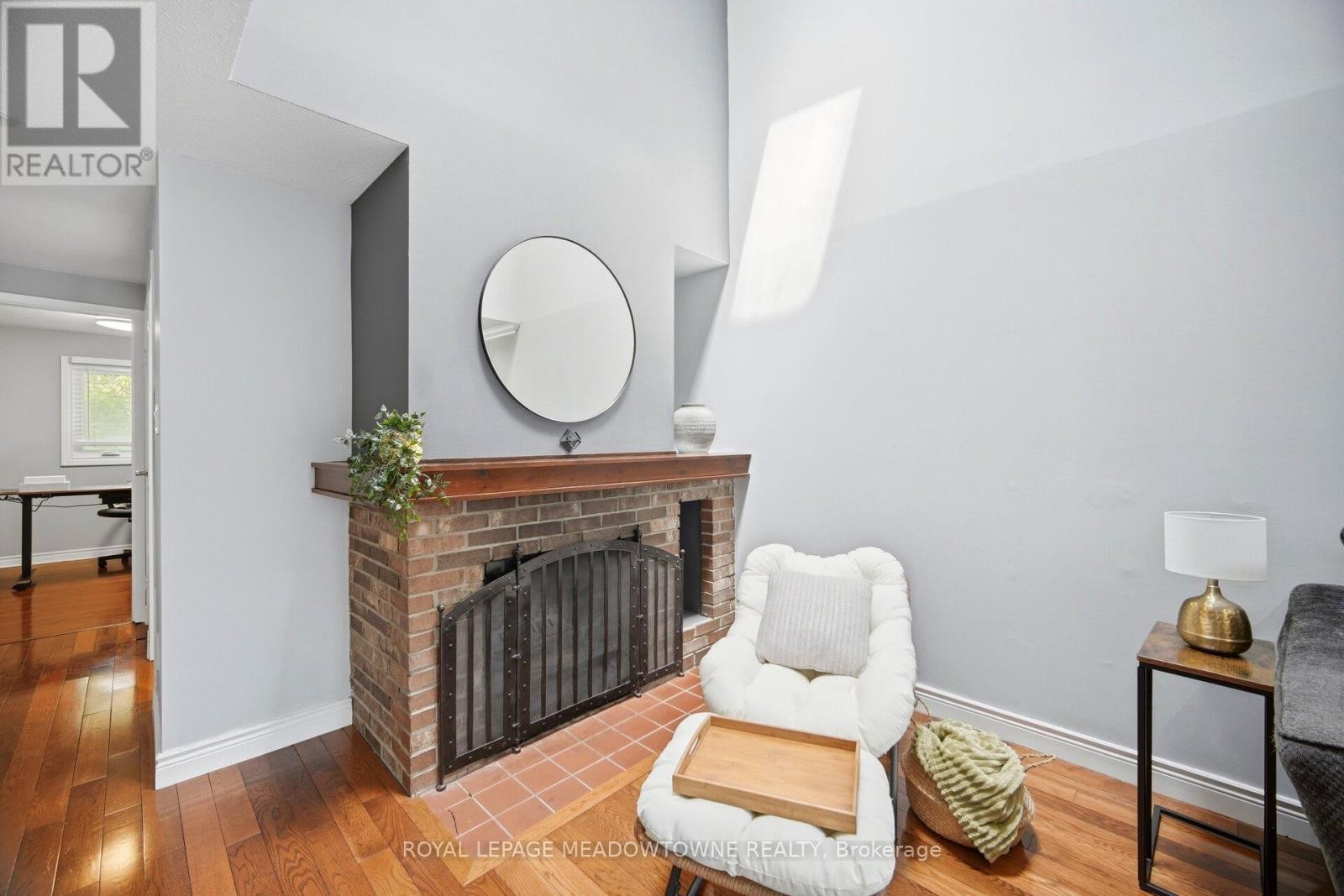 












16 DUTCH MYRTLE WAY

,
Toronto,




Ontario
M3B3K8

