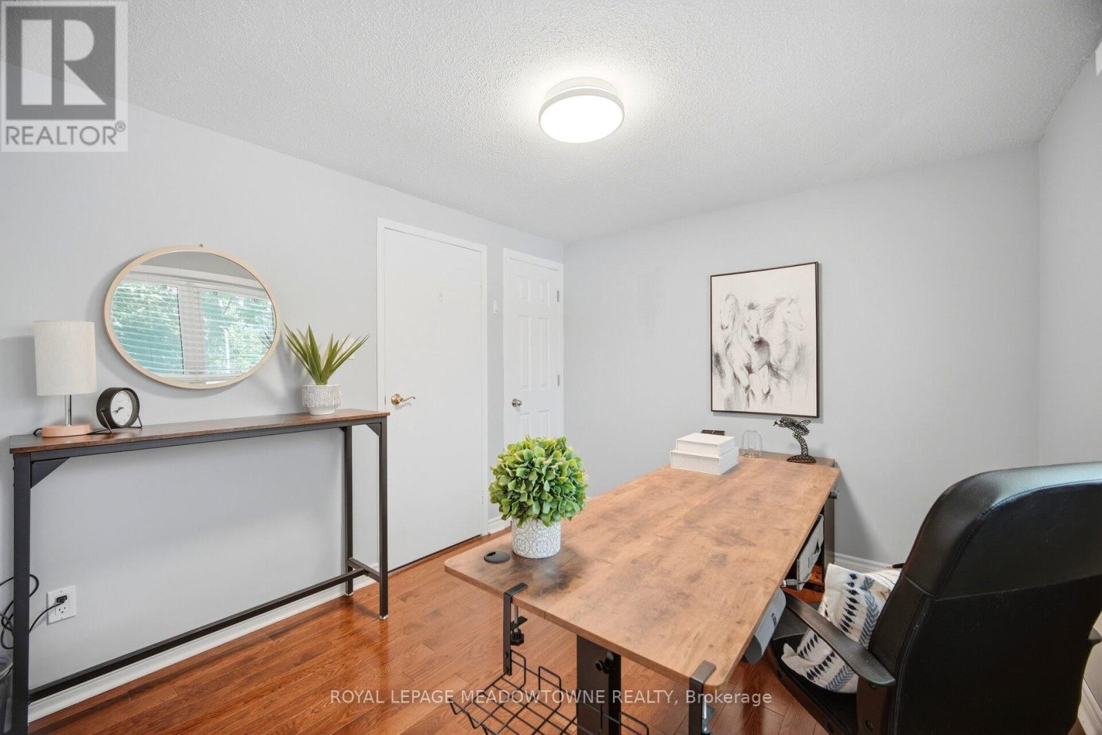 












16 DUTCH MYRTLE WAY

,
Toronto,




Ontario
M3B3K8

