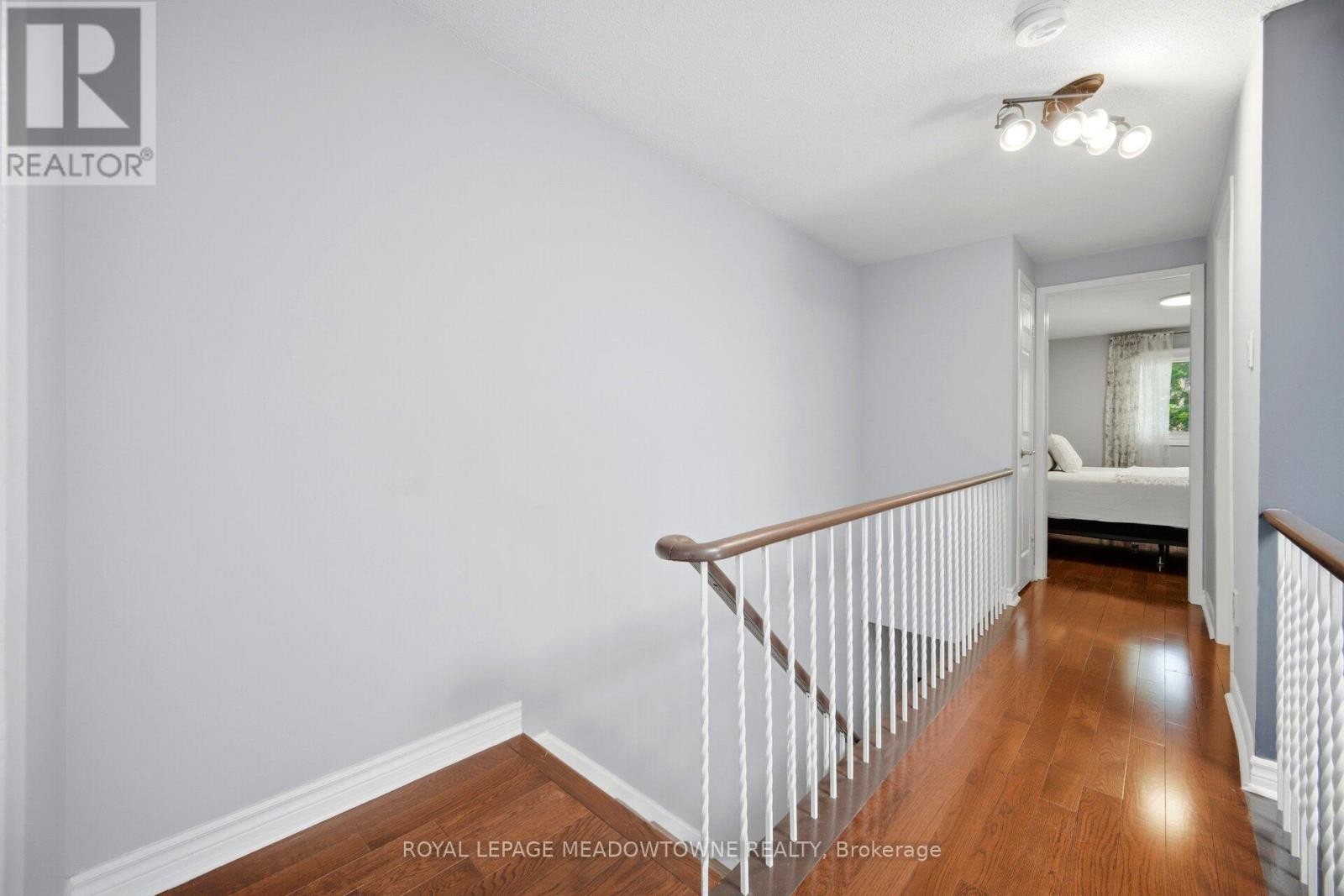












16 DUTCH MYRTLE WAY

,
Toronto,




Ontario
M3B3K8

