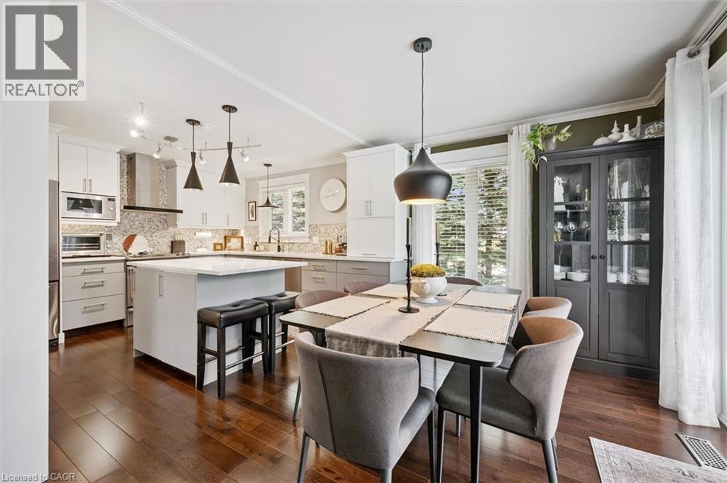 












1 PINTAIL Drive

,
Elmira,




Ontario
N3B3C2


