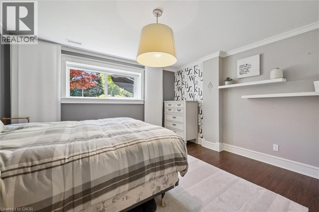 












1 PINTAIL Drive

,
Elmira,




Ontario
N3B3C2

