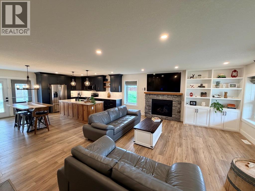 












5308 49 Street

,
Pouce Coupe,




British Columbia
V0C2C0

