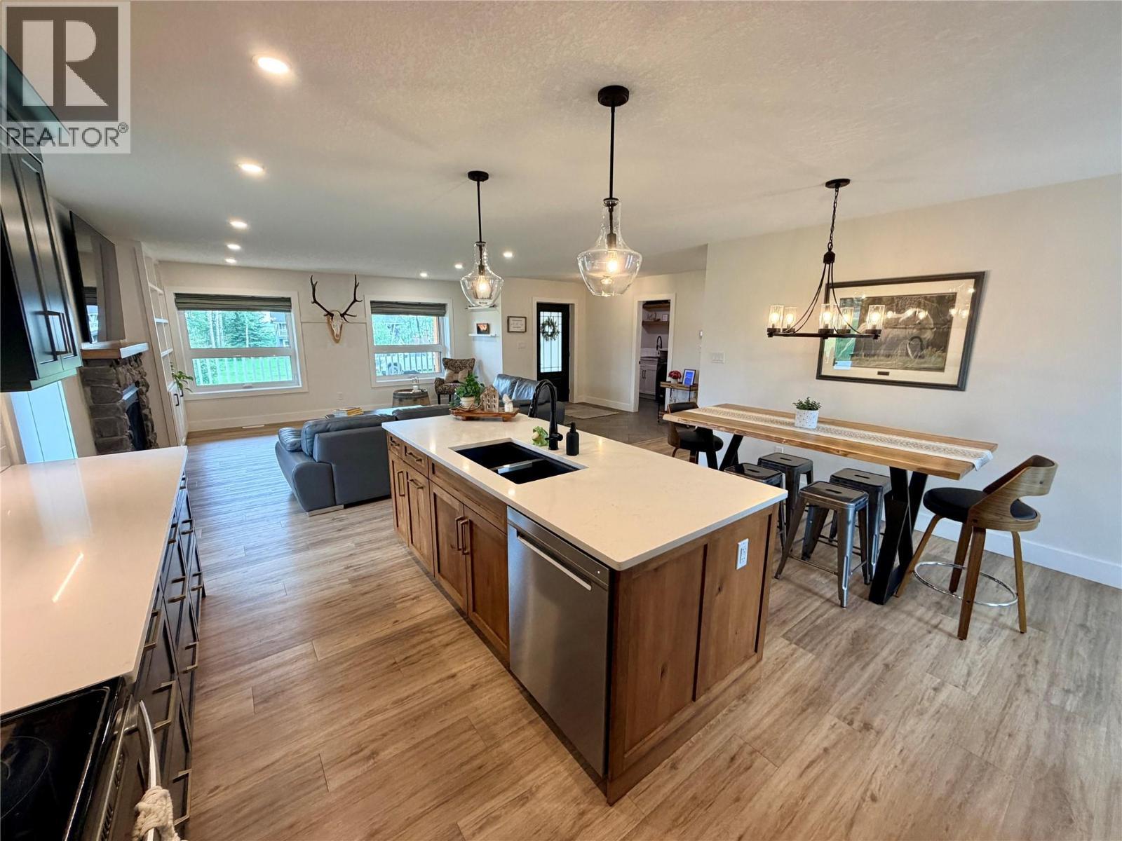 












5308 49 Street

,
Pouce Coupe,




British Columbia
V0C2C0

