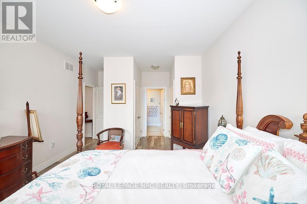 












3806 RYAN AVENUE

,
Fort Erie (Crystal Beach),




Ontario
L0S1B0

