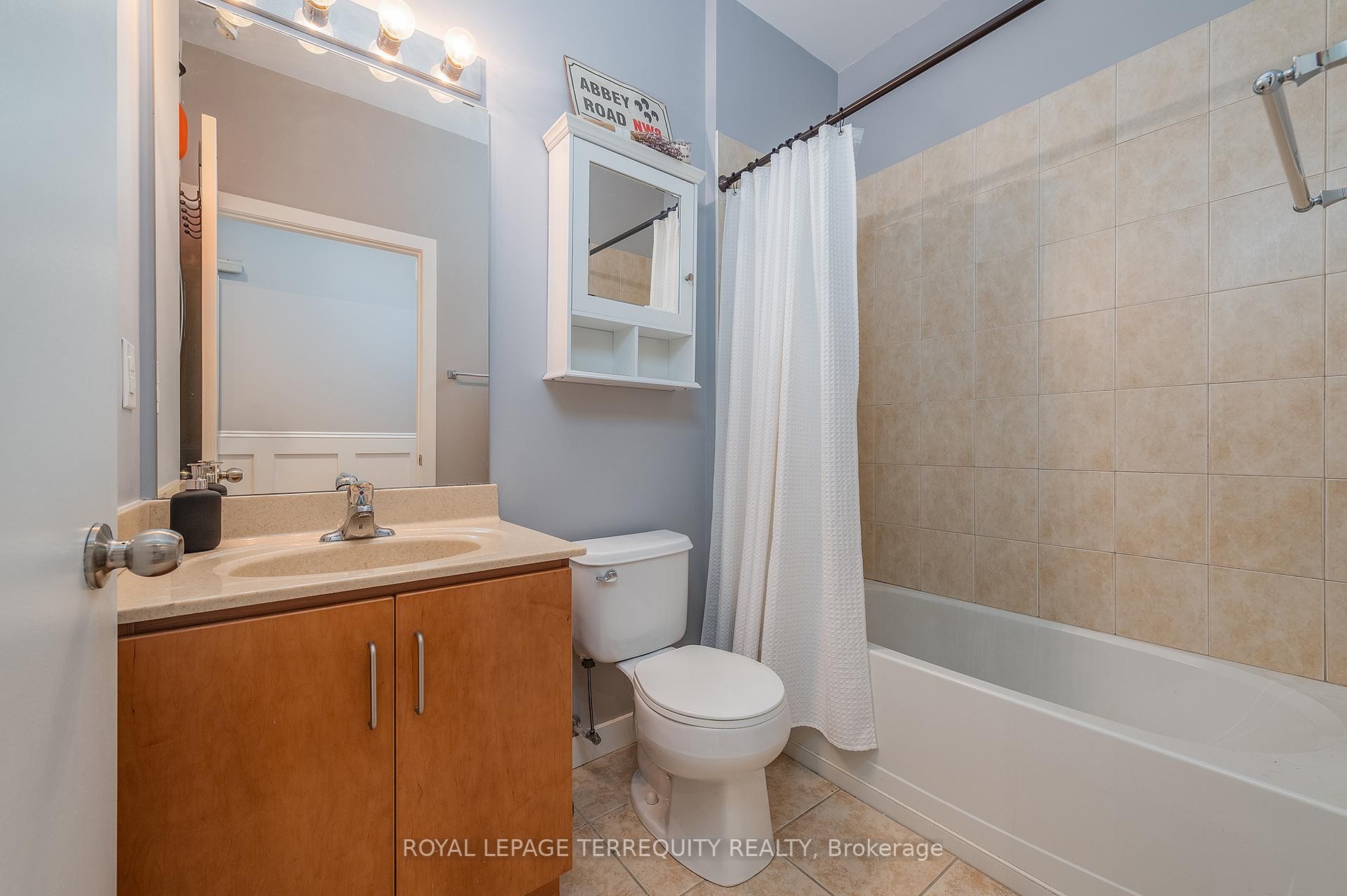 









2


Fieldway

Road, 707,
Toronto,




ON
M8Z 0B9

