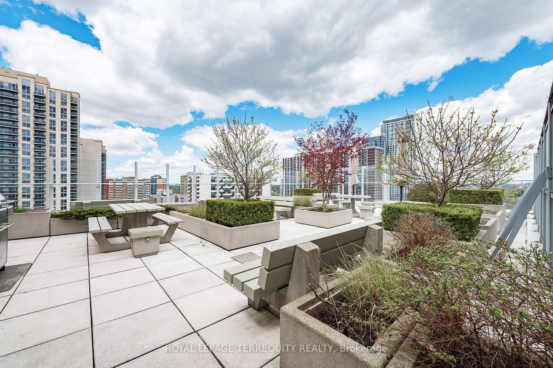 









2


Fieldway

Road, 707,
Toronto,




ON
M8Z 0B9

