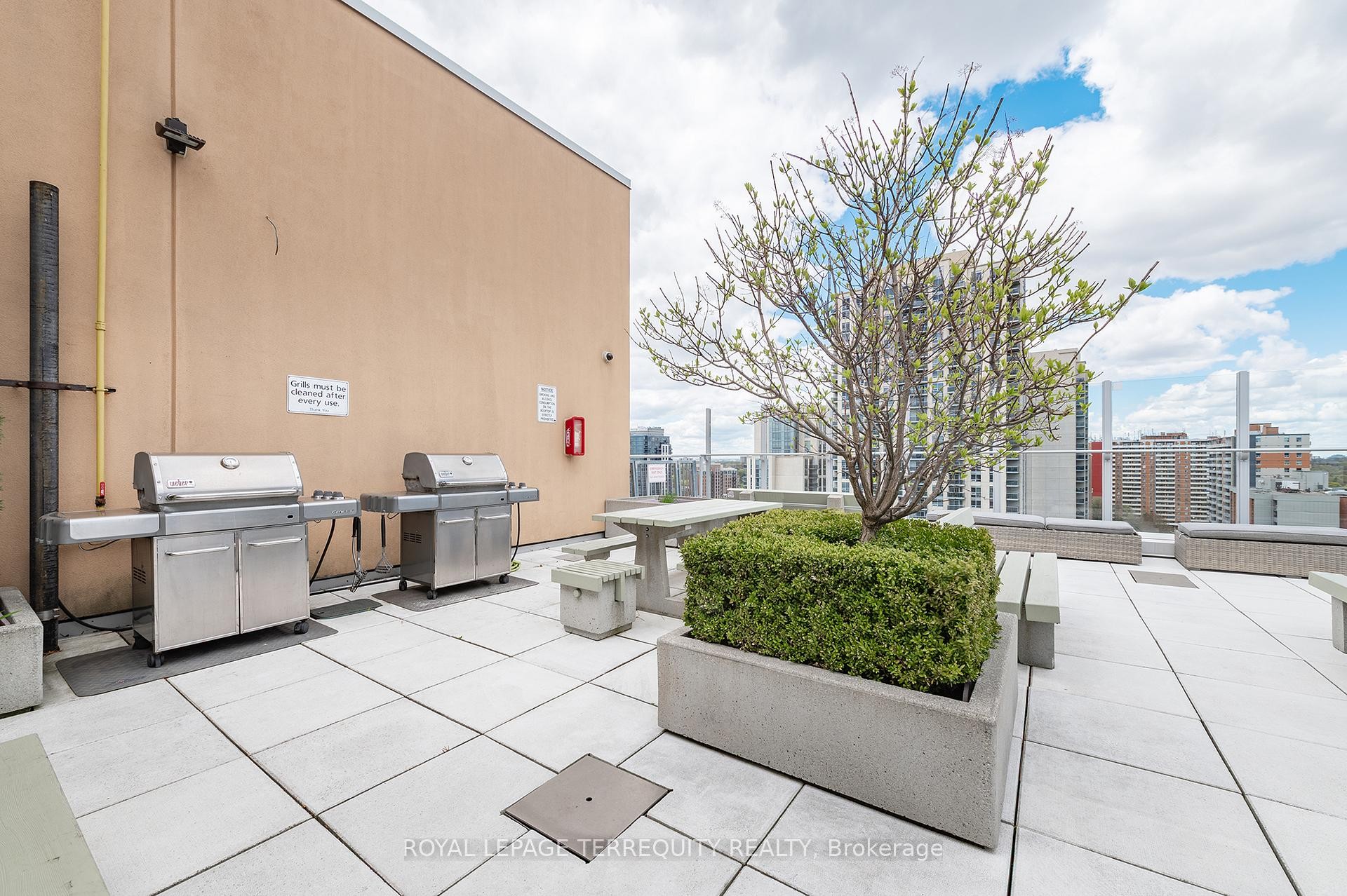 









2


Fieldway

Road, 707,
Toronto,




ON
M8Z 0B9

