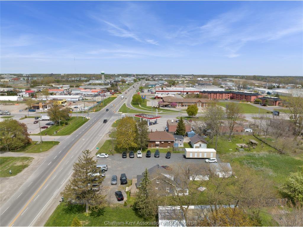 









7756


Queen's

Line,
Chatham,




ON
N7M 5T1

