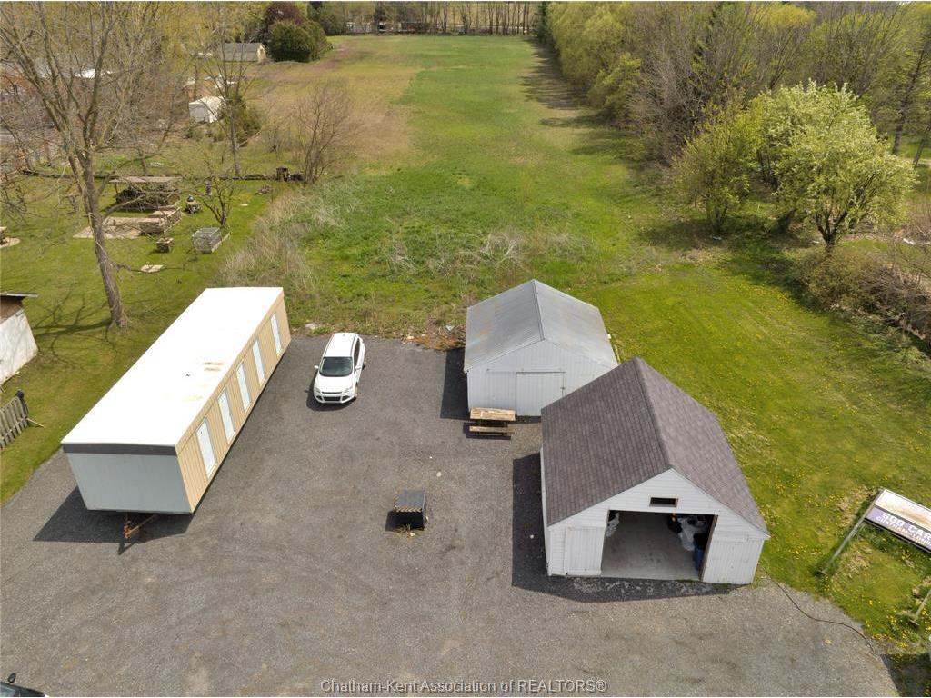 









7756


Queen's

Line,
Chatham,




ON
N7M 5T1

