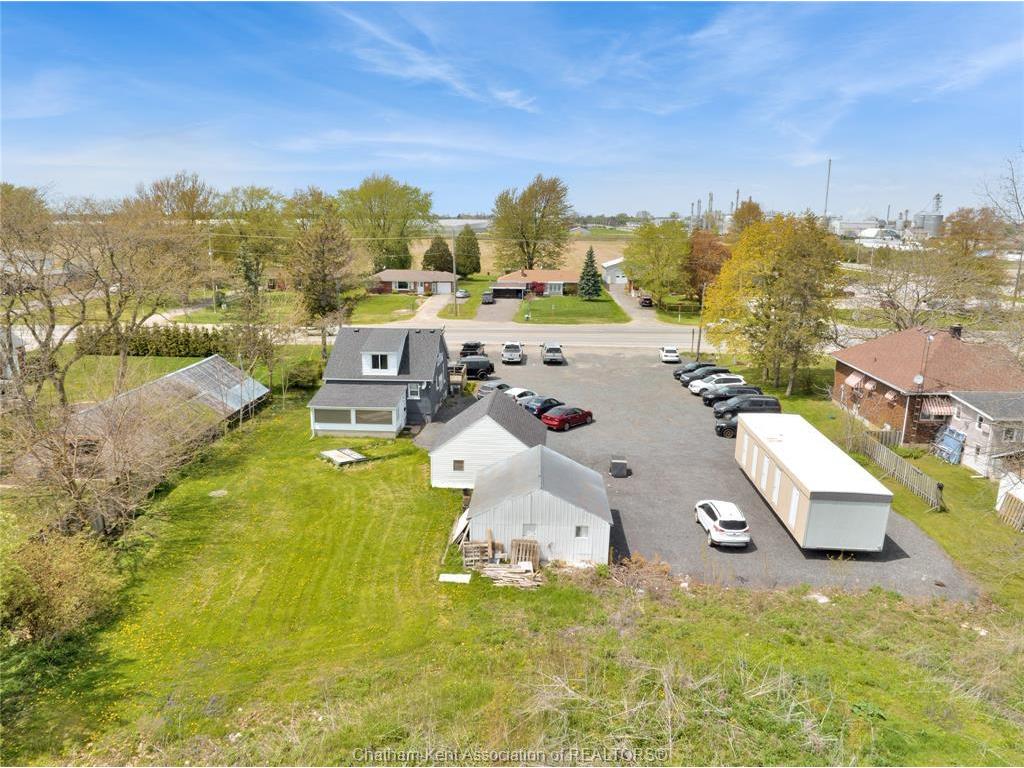 









7756


Queen's

Line,
Chatham,




ON
N7M 5T1

