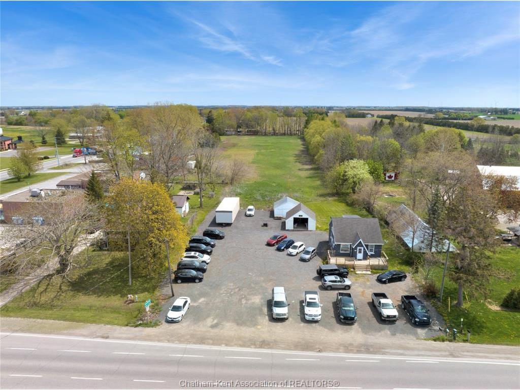 









7756


Queen's

Line,
Chatham,




ON
N7M 5T1

