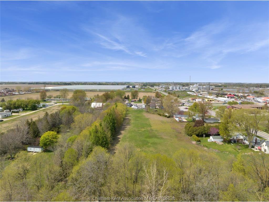 









7756


Queen's

Line,
Chatham,




ON
N7M 5T1

