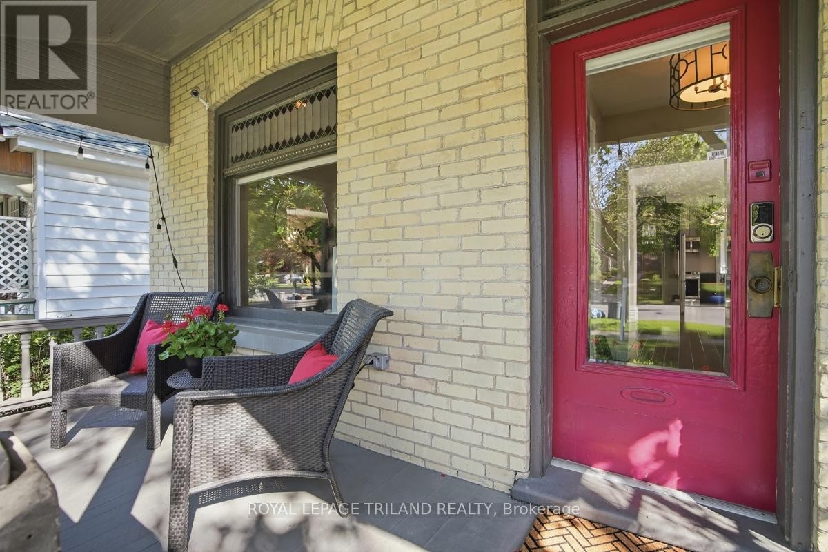 












574 PRINCESS AVENUE

,
London East (East F),




Ontario
N6B2B9


