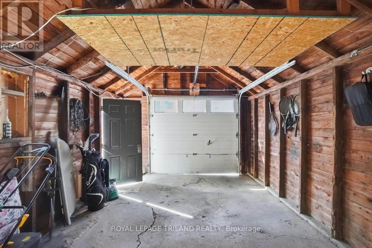 












574 PRINCESS AVENUE

,
London East (East F),




Ontario
N6B2B9


