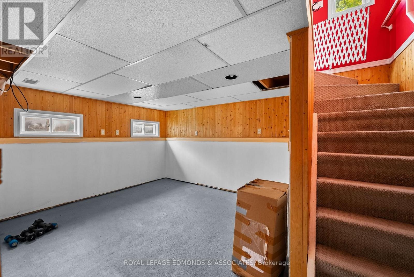 












403 ALFRED STREET

,
Pembroke,




Ontario
K8A3B3

