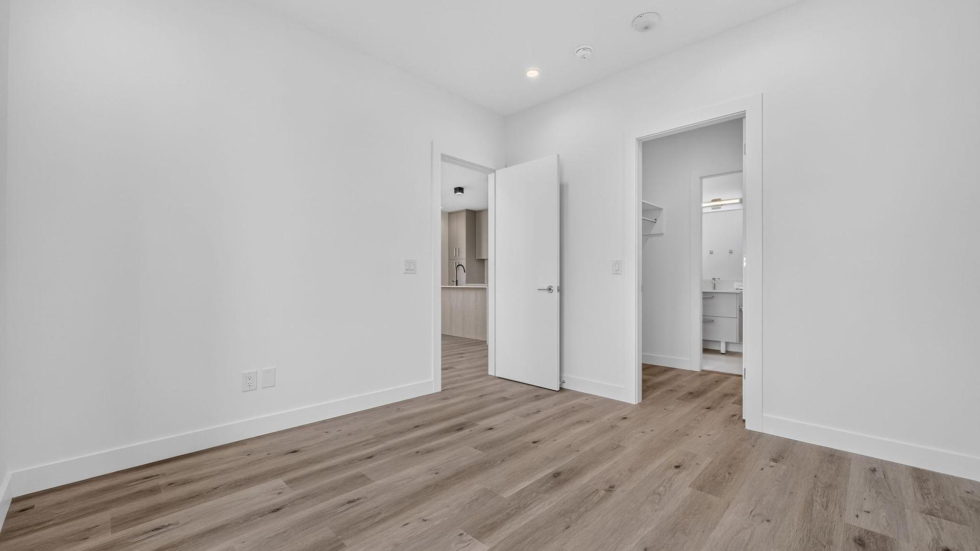 









3300


Lakeshore

Road, 1303,
Kelowna,




BC
V1W 0J9


