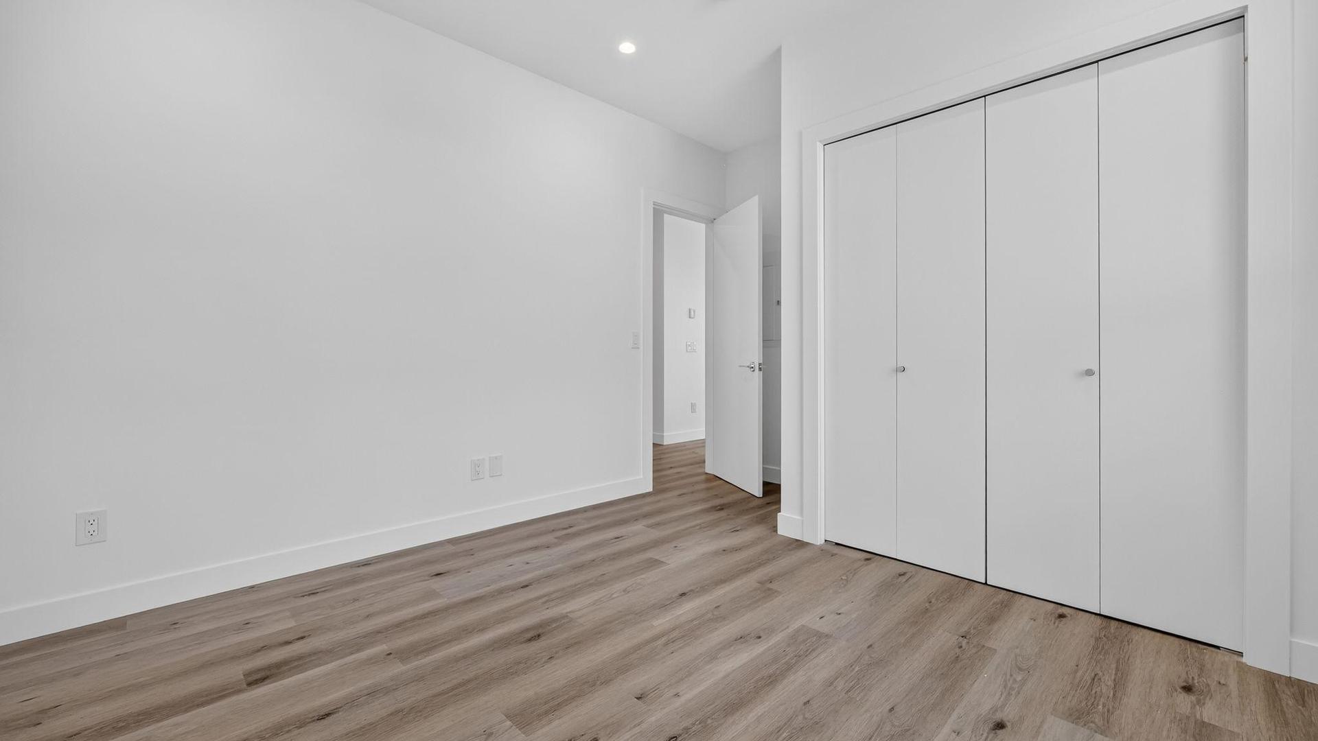 









3300


Lakeshore

Road, 1303,
Kelowna,




BC
V1W 0J9

