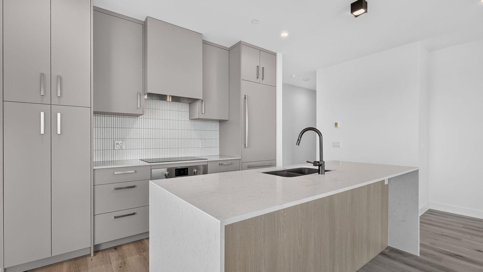 









3300


Lakeshore

Road, 1303,
Kelowna,




BC
V1W 0J9

