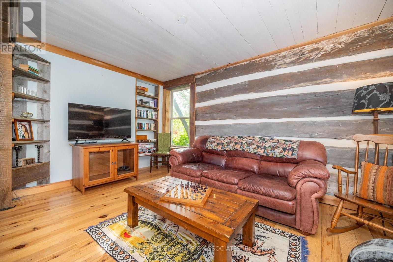 












8744 HIGHWAY 60 HIGHWAY

,
North Algona Wilberforce,




Ontario
K0J1T0

