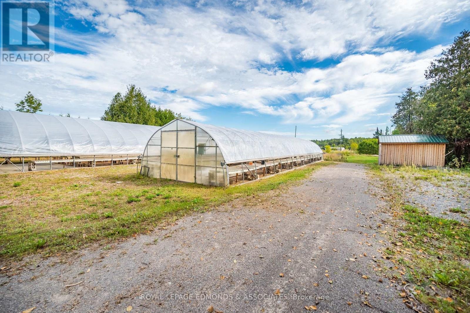 












8744 HIGHWAY 60 HIGHWAY

,
North Algona Wilberforce,




Ontario
K0J1T0

