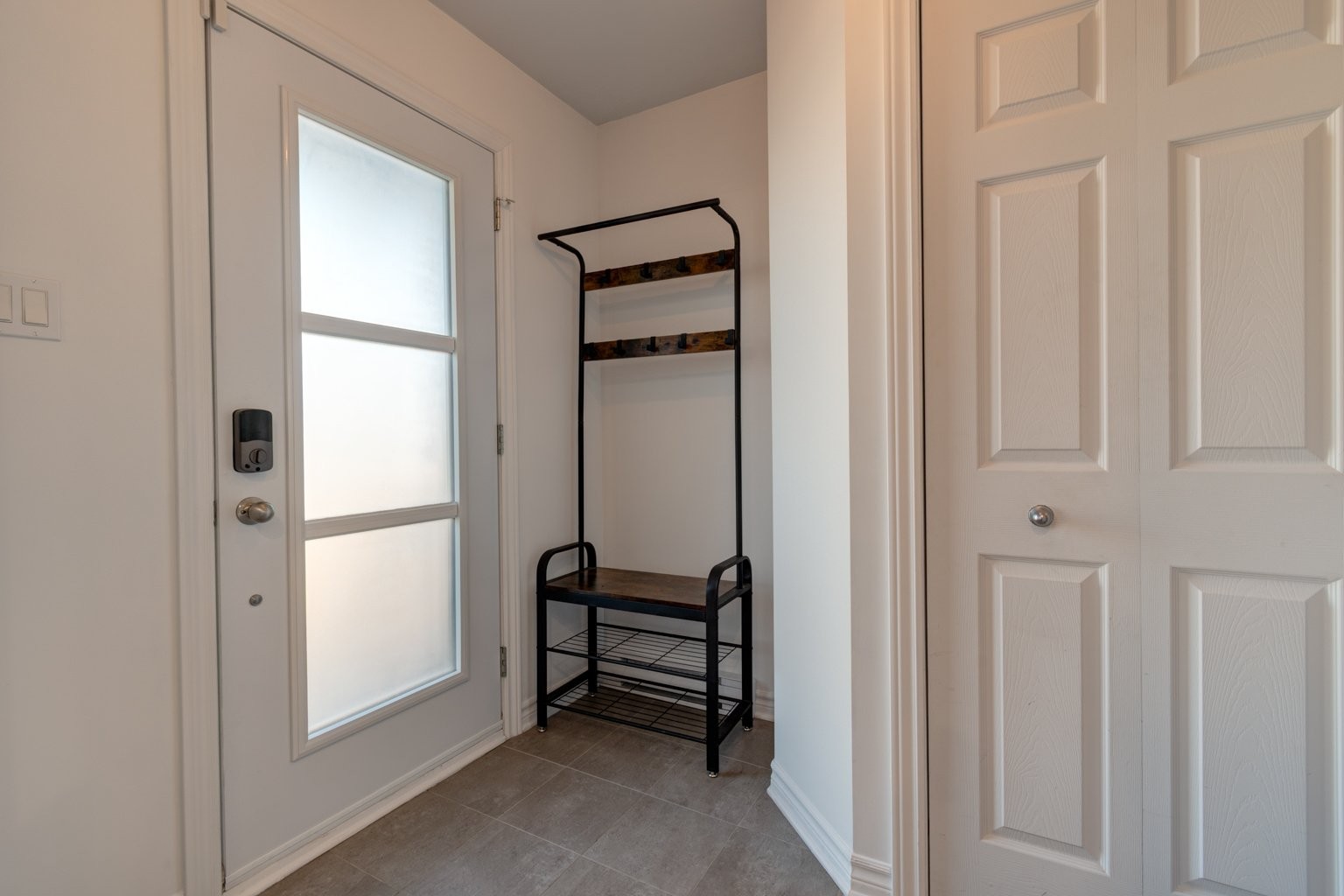 









4635


Rue Joseph-Lamoureux

,
Contrecoeur,




QC
J0L1C0

