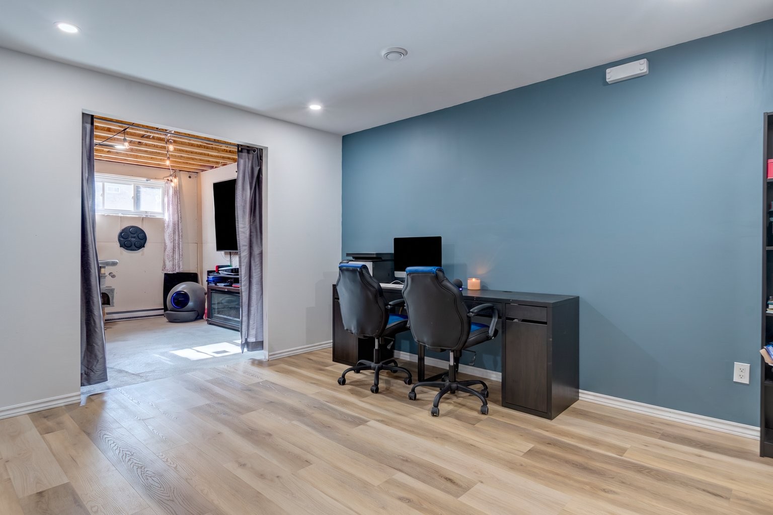 









4635


Rue Joseph-Lamoureux

,
Contrecoeur,




QC
J0L1C0

