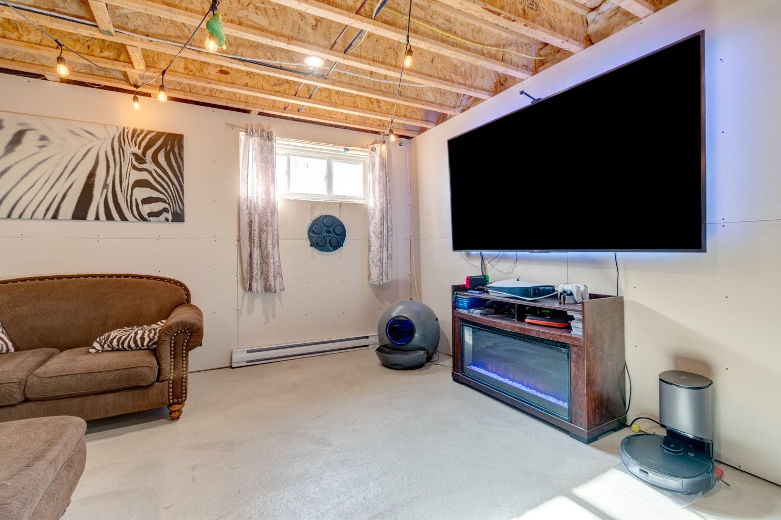









4635


Rue Joseph-Lamoureux

,
Contrecoeur,




QC
J0L1C0

