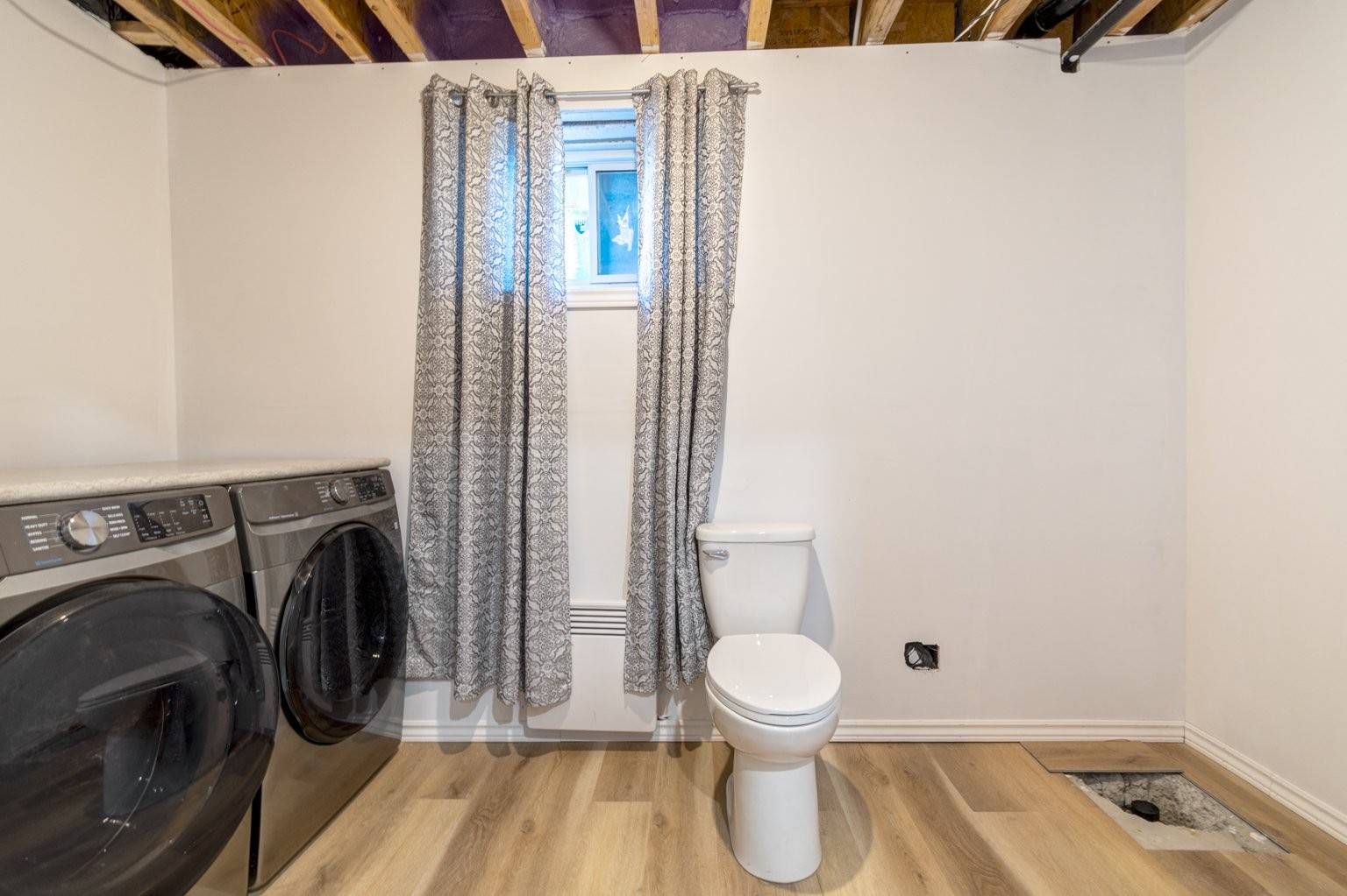 









4635


Rue Joseph-Lamoureux

,
Contrecoeur,




QC
J0L1C0

