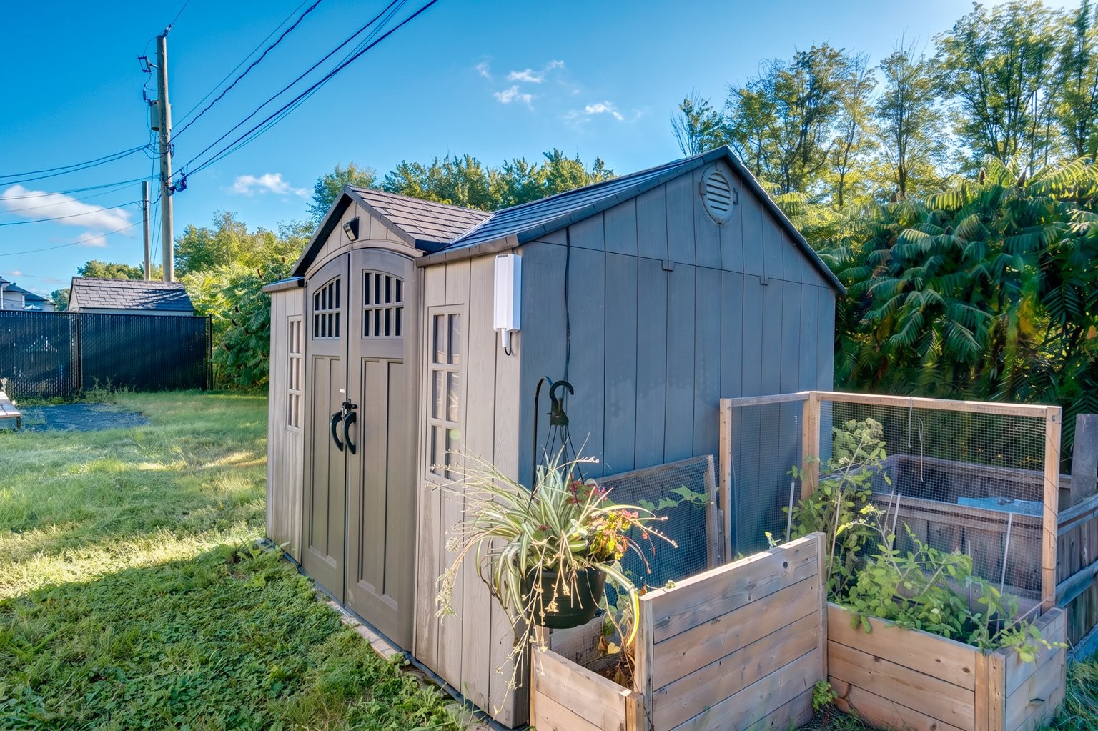 









4635


Rue Joseph-Lamoureux

,
Contrecoeur,




QC
J0L1C0

